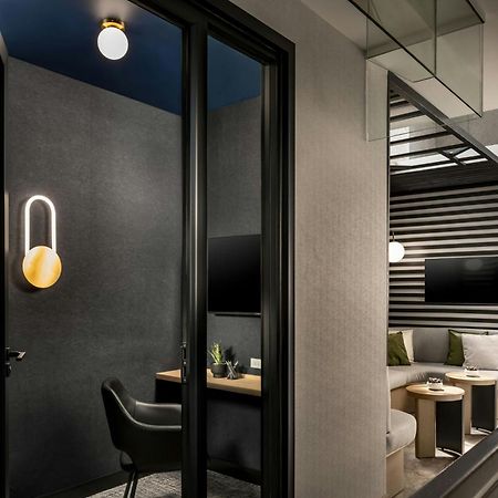 Le Centre Sheraton Montreal Hotel Экстерьер фото