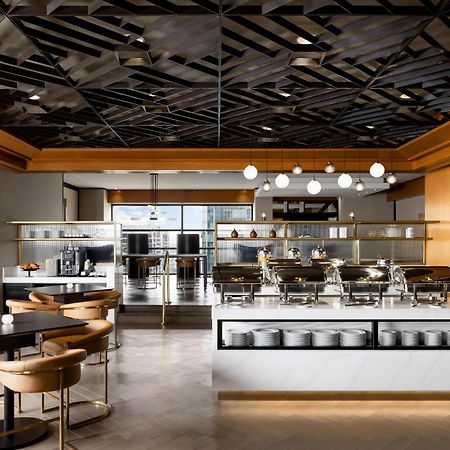 Le Centre Sheraton Montreal Hotel Экстерьер фото