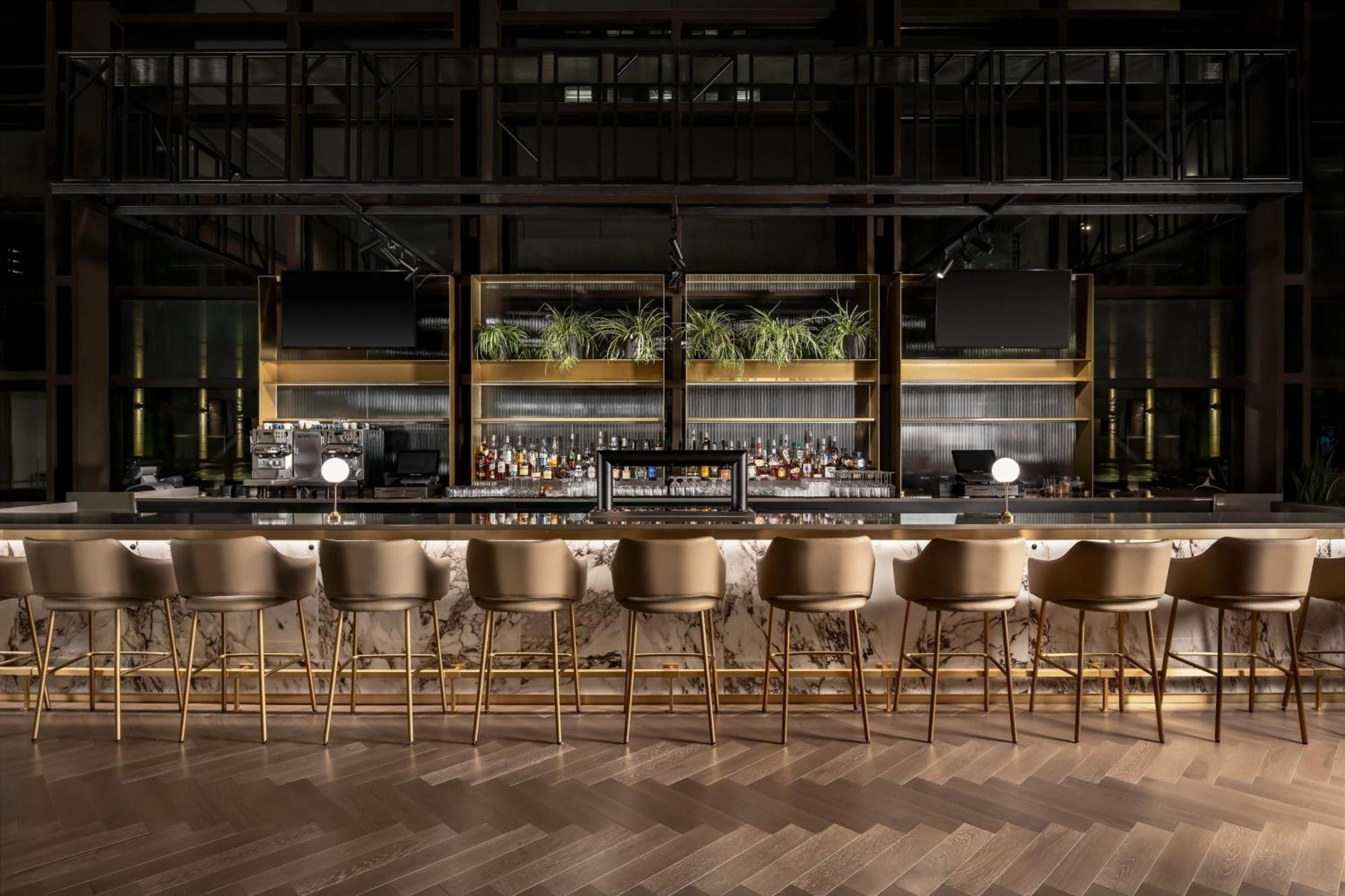 Le Centre Sheraton Montreal Hotel Экстерьер фото