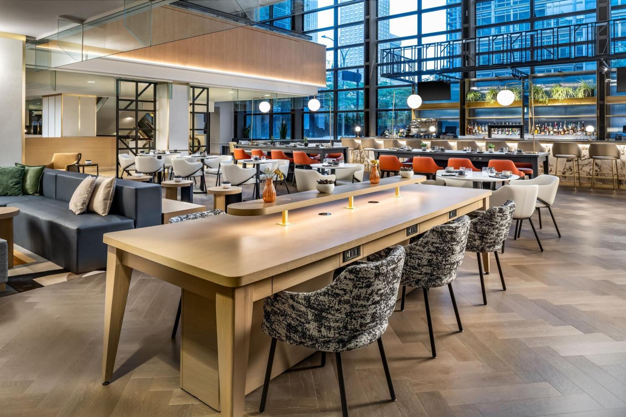 Le Centre Sheraton Montreal Hotel Экстерьер фото