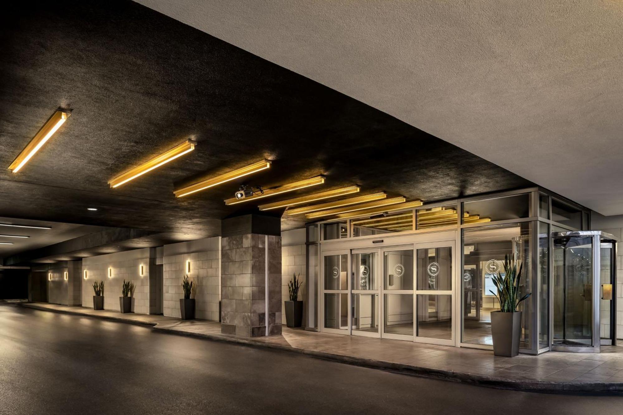 Le Centre Sheraton Montreal Hotel Экстерьер фото