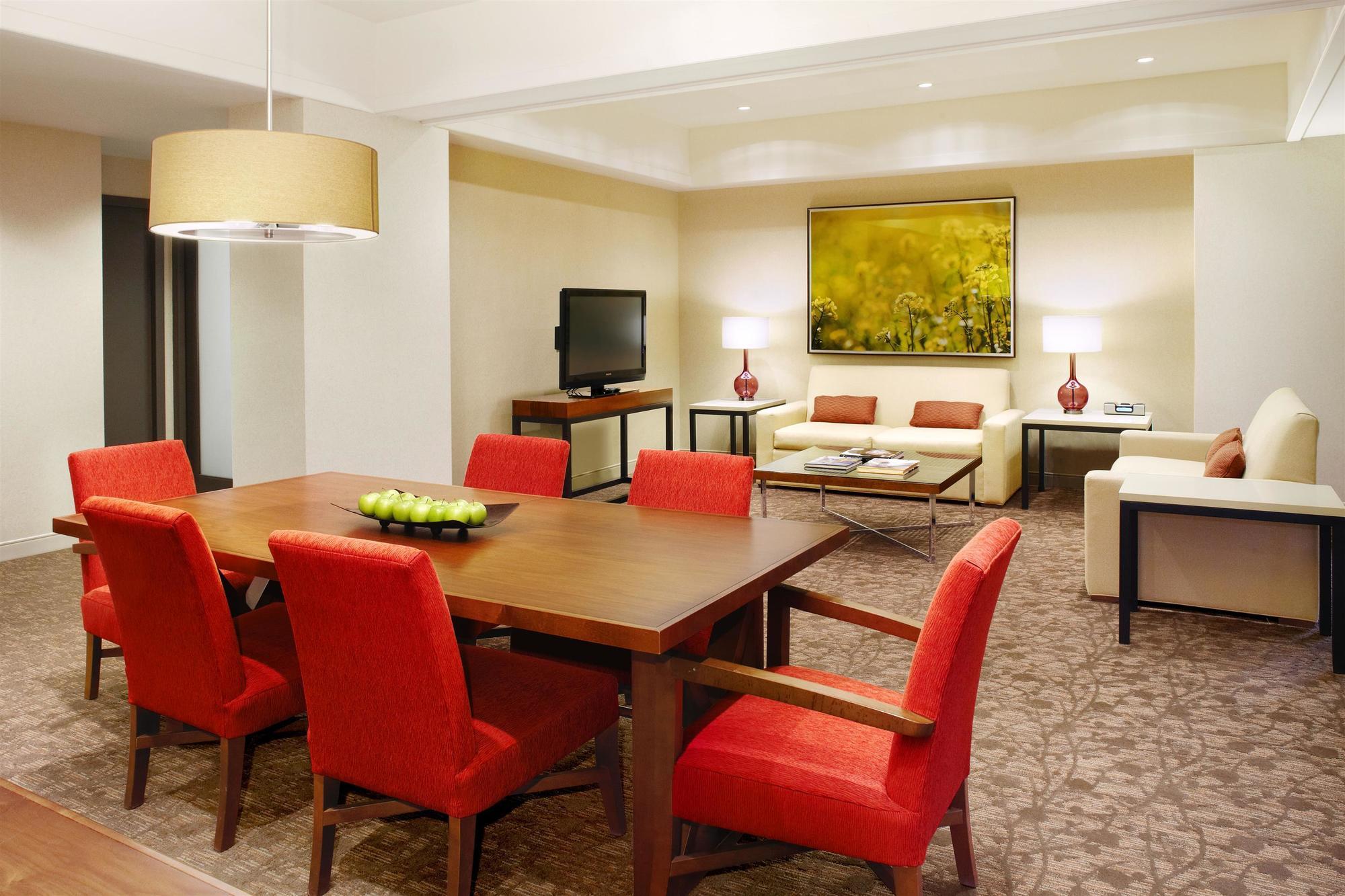 Le Centre Sheraton Montreal Hotel Экстерьер фото